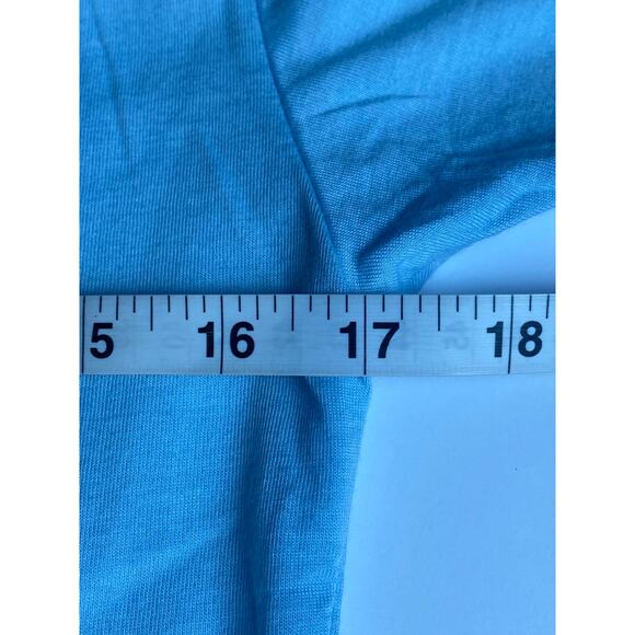 Royal Standard Women's Glacier Blue Candy Cane Santa T-shirt Size X-Small - Picture 6 of 8